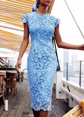 Vestidos largos de encaje floral con cuello redondo azul de moda sin mangas